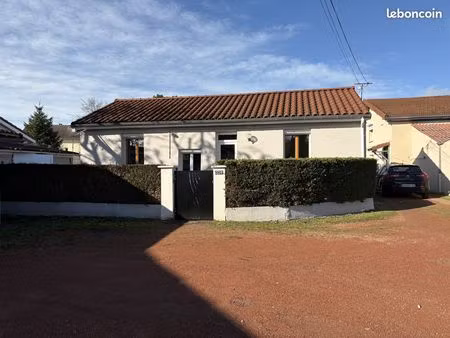 centre veauche loue maisons 72m2