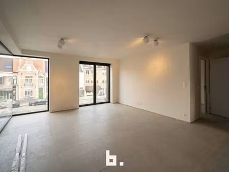 appartement à louer à sint-andries € 1.300 (loix5) | zimmo