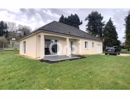 location maison  100.21 m² t-4 à saint-pantaléon-de-larche  965 €