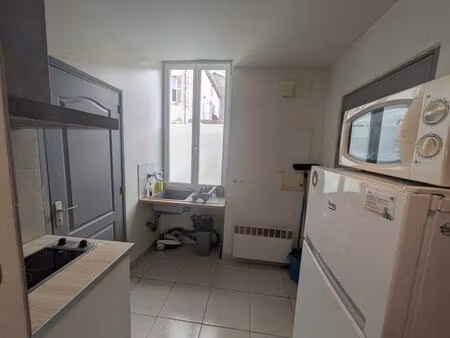 location appartement 1 pièce meublé 18m² mont de marsan 40000