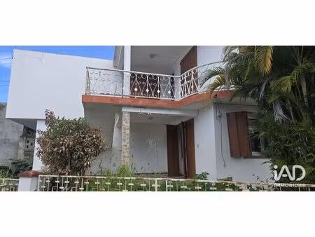 maison à basse-terre (97100)