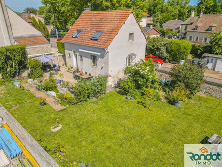 maison 5 pièces/3 chambres 110 m2 terrain 500 m2