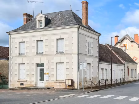 belle bâtisse pour investissement locatif ou patrimonial - m