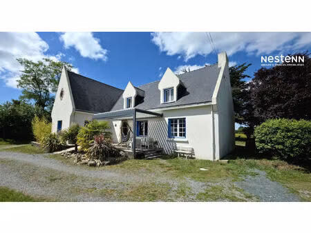 maison néo-bretonne de plain-pied 110m²  3 chambres  jardin  2 garages et fort potentiel à