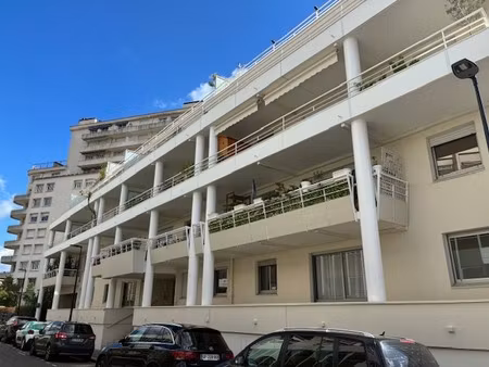 appartement t2 meublé avec parking et cave
