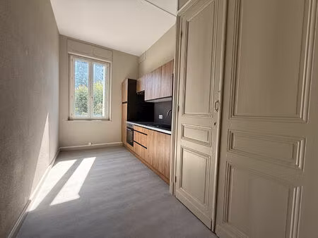 location appartement 4 pièces  67.67m²  carcassonne