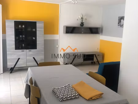 t3 meuble - 80 m2 - bas de villa avec petit jardin - 97190
