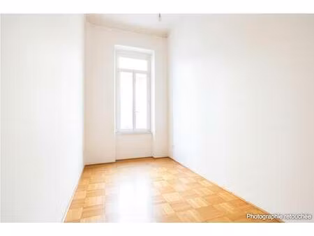 bureau prefecture bourgeois