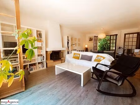 maison pp 3ch. sans vis à vis jardin / dépendance