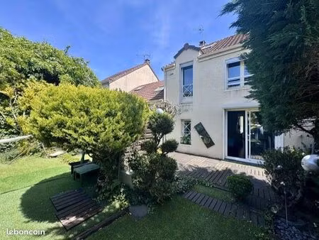 maison 5 pièces 85 m²