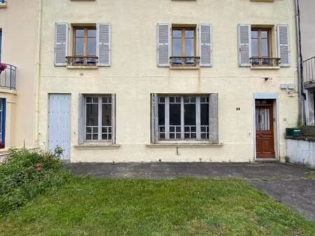 maison 300 m² - jardin - hangar - fort potentiel investissement