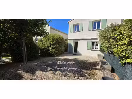 les tourrettes - maison récente avec jardin et garage