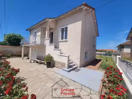vente maison 4 pièces 130 m² perreux (42120)