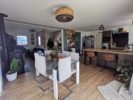 maison  5 pièces  102m2