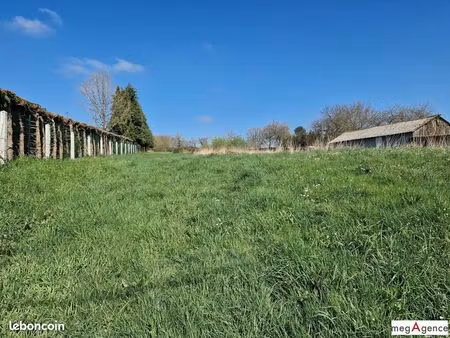 terrain 3470 m² quelneuc