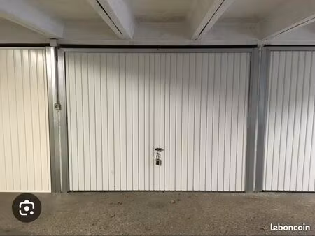 cherche garage voiture