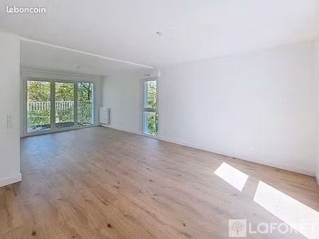 appartement 4 pièces 84 m²