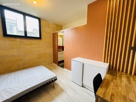 appartement 7 pièces 150 m²