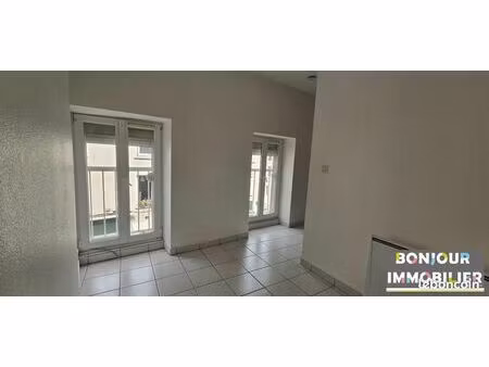 studio 1 pièce 23 m²