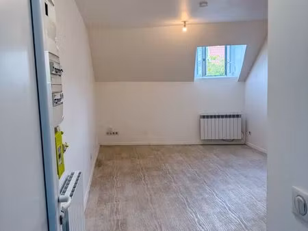 ◊ studio de 23 m² à louer – hyper centre pougues-les-eaux (58320)