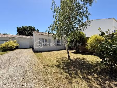 maison de 65 m² à corme-royal