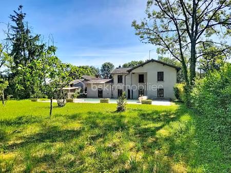 demeure de 156 98 m² à le montellier