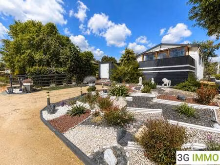 vente maison piscine à maché (85190) : à vendre piscine / 35m² maché