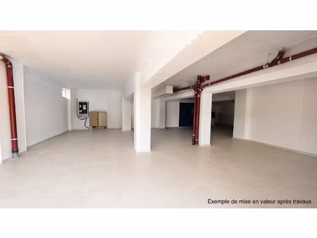 local commercial / local professionnel - 96 m2 - hyeres