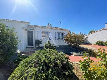 vente maison à longeville-sur-mer (85560) : à vendre / 76m² longeville-sur-mer