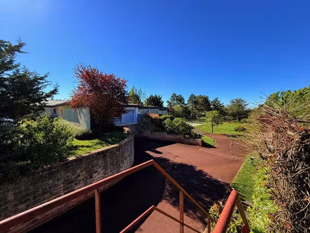 2 maisons  6 chambres  380m2