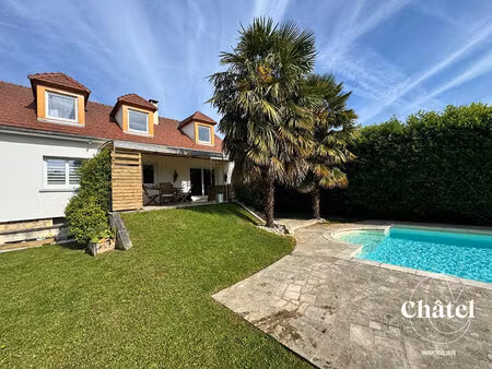 maison familiale avec piscine