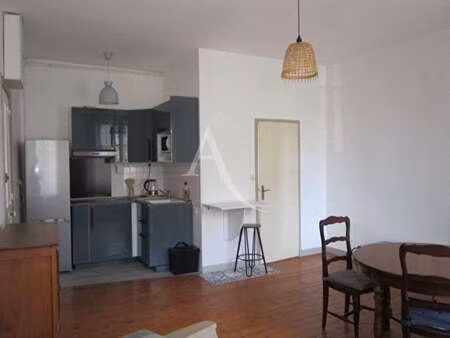 location appartement 2 pièces à fontenay-le-comte (85200) : à louer 2 pièces / 42m² fonten