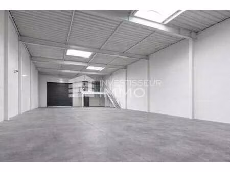 vente local d’activités torcy 77200 370m²