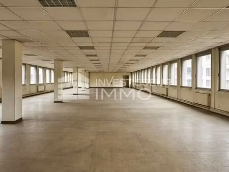 vente bureaux 1 300 m²
