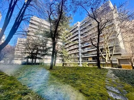 vente bureaux 558 m²