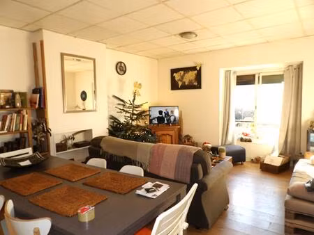 vidauban appartement 3 chambres 95 m2 avec combles