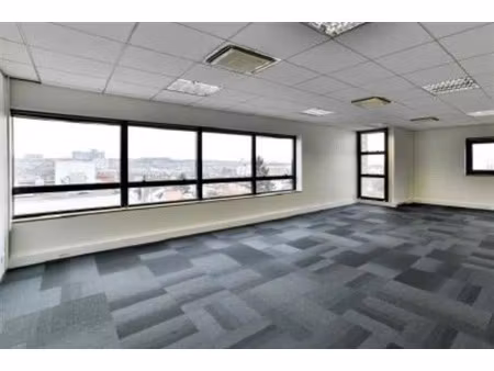location bureau arcueil 4 359 m²