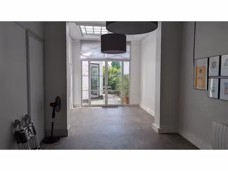 vente/location bureau lille 74 m²