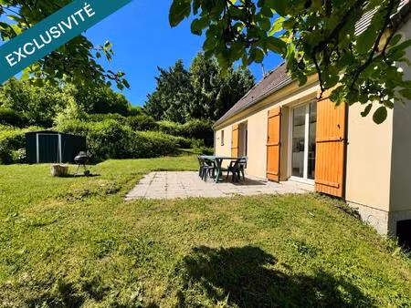 en village  maison 3 chambres de 82 m²