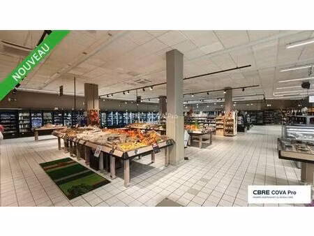 location commerce hauts de bienne 1 603 m²