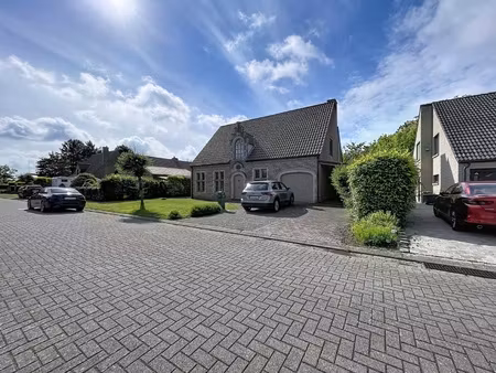huis te huur in zandhoven met 4 slaapkamers