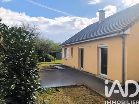 pavillon à la flèche (72200)