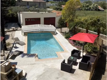 vente maison 6 pièces 137 m² les mées (04190)