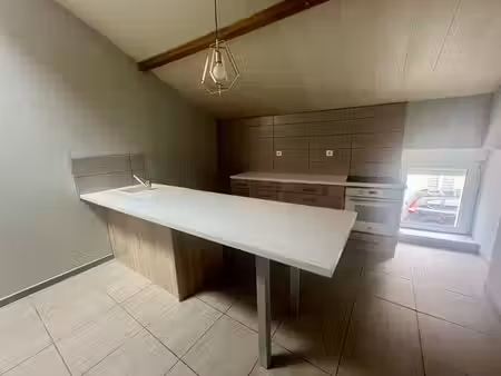 à louer appartement 50 m² – 700 € |knutange