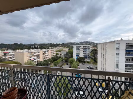 cannes la bocca la frayere residence l'azureenne appartement 4p 76 m2 dernier etage cave p