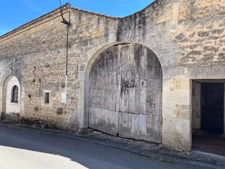 vente maison 2 pièces 200 m² à linars (16730)  108 600 €