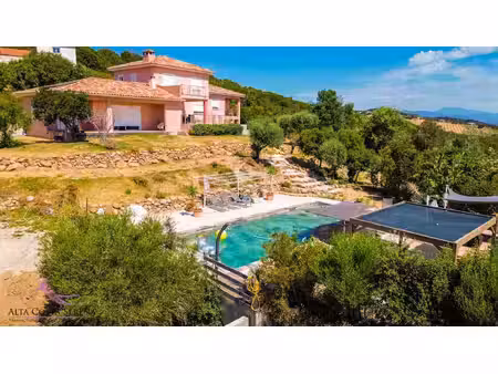 villa avec vue mer panoramique – secteur privilégié à ventiseri