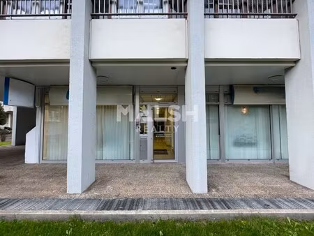 achat local professionnel 85m²