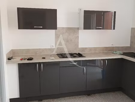 location maison 3 pièces 75m²