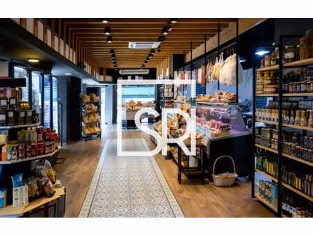 achat local commercial 96m² bellerive sur allier 03700